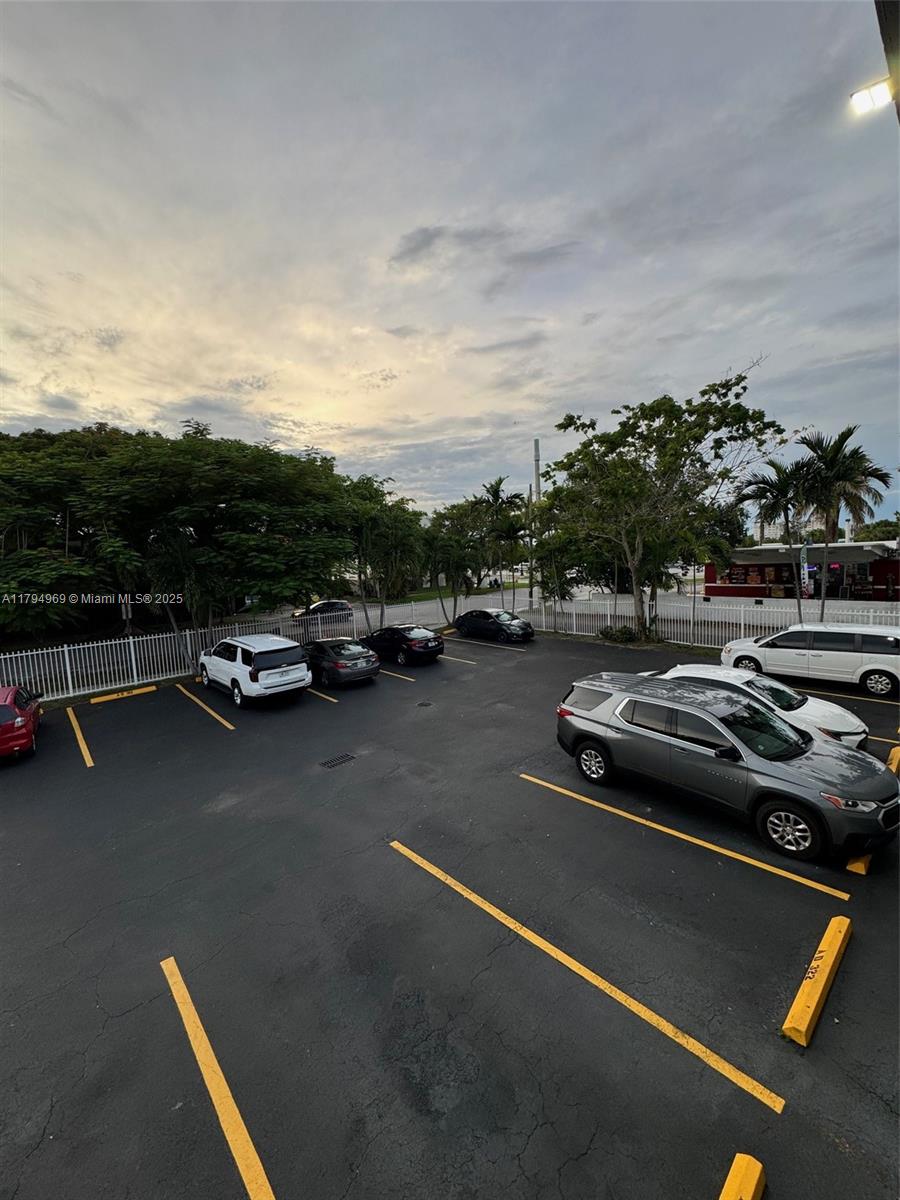 11195 SW 1st St #314, Sweetwater FL 33174