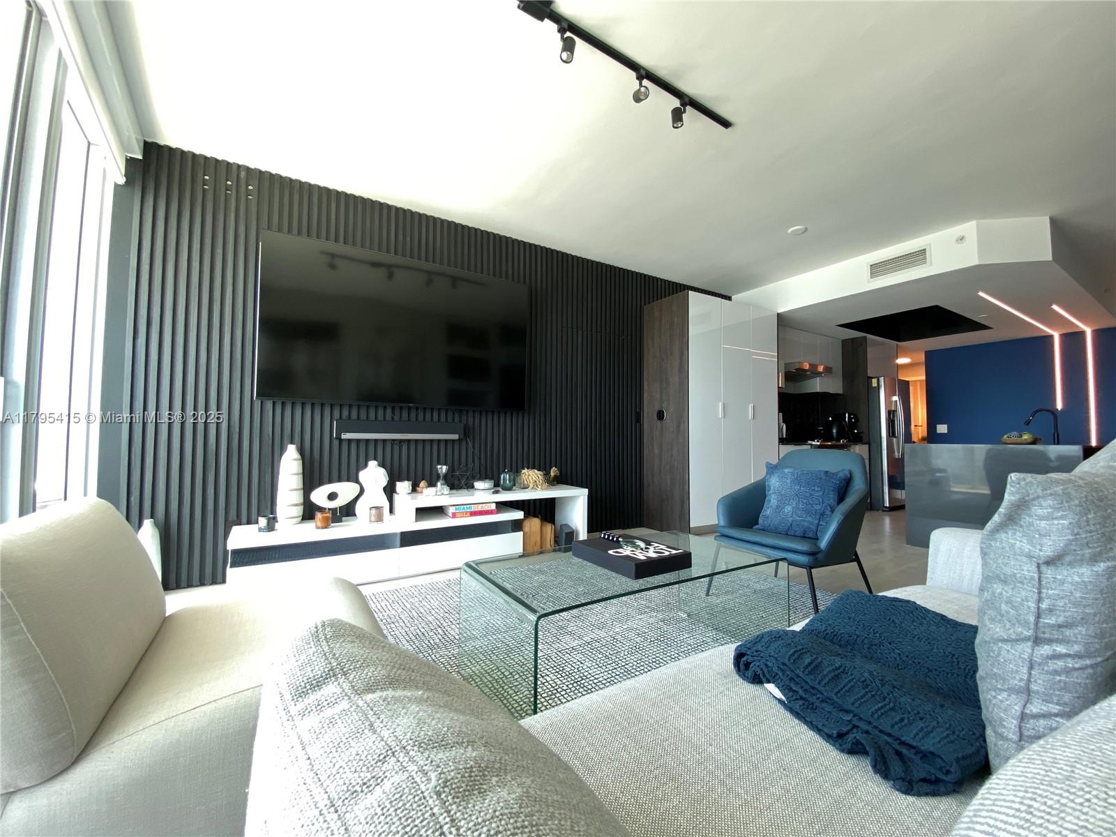 888 Biscayne Blvd #2405, Miami FL 33132