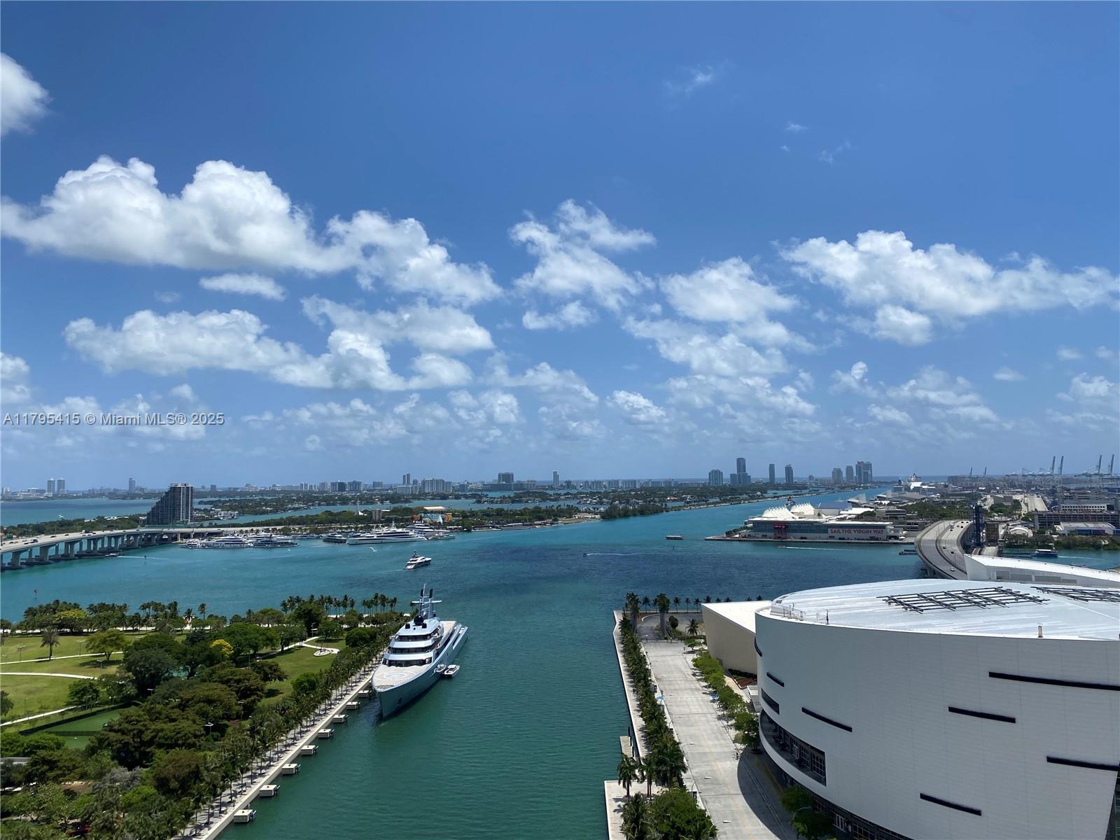 888 Biscayne Blvd #2405, Miami FL 33132