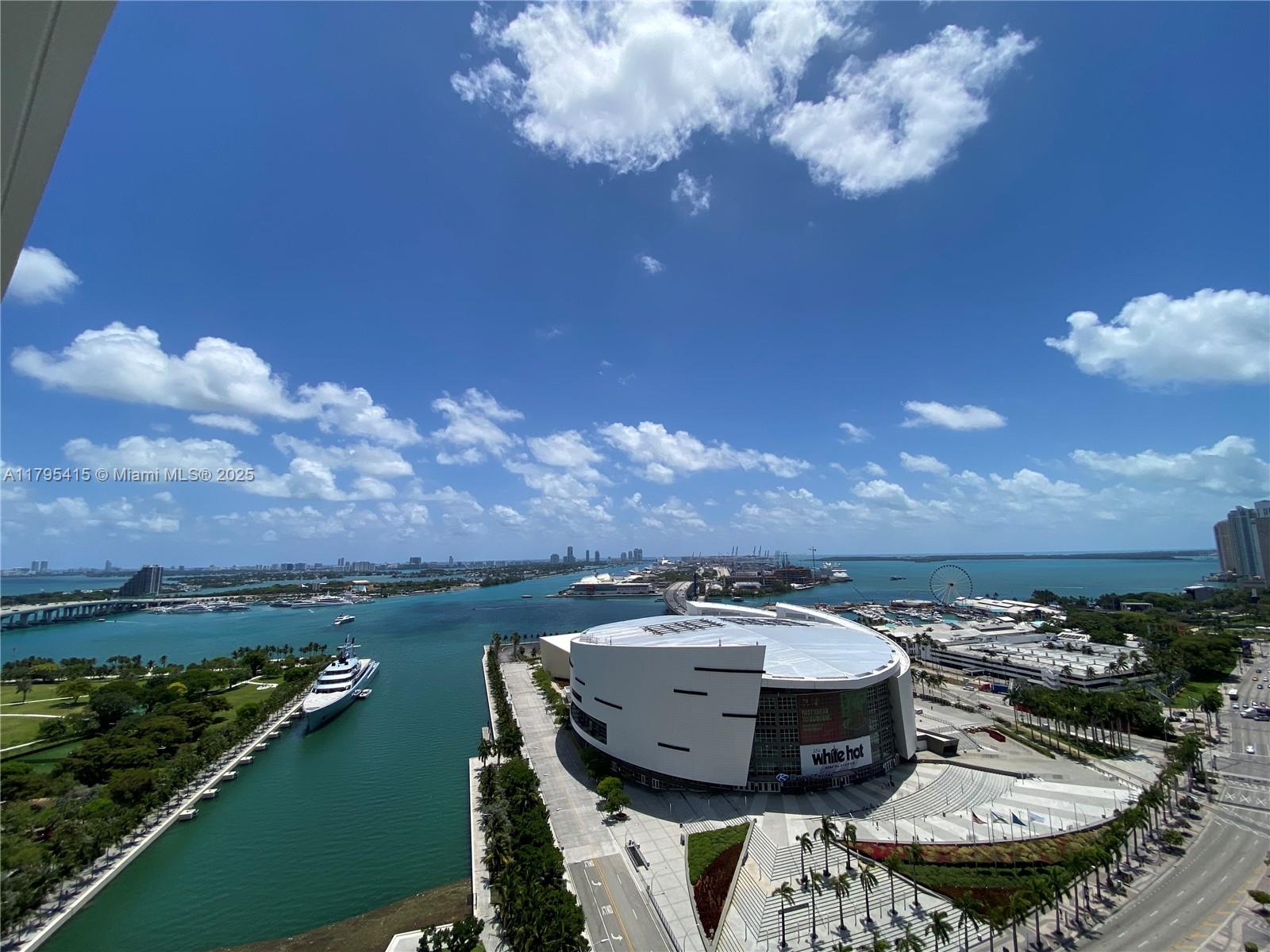 888 Biscayne Blvd #2405, Miami FL 33132