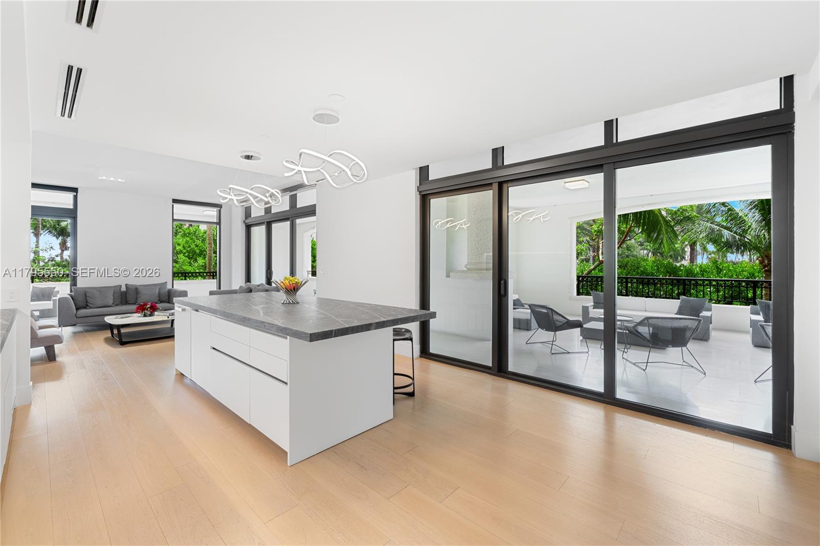 7025 Fisher Island Dr #7025, Miami Beach FL 33109