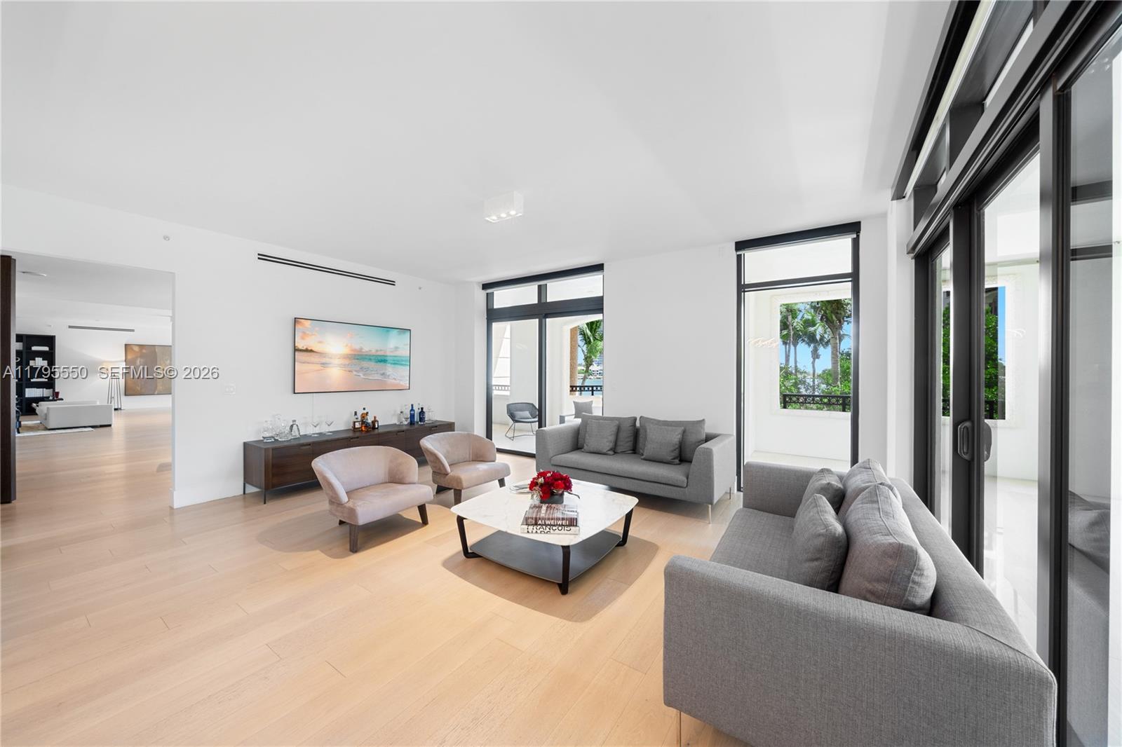7025 Fisher Island Dr #7025, Miami Beach FL 33109