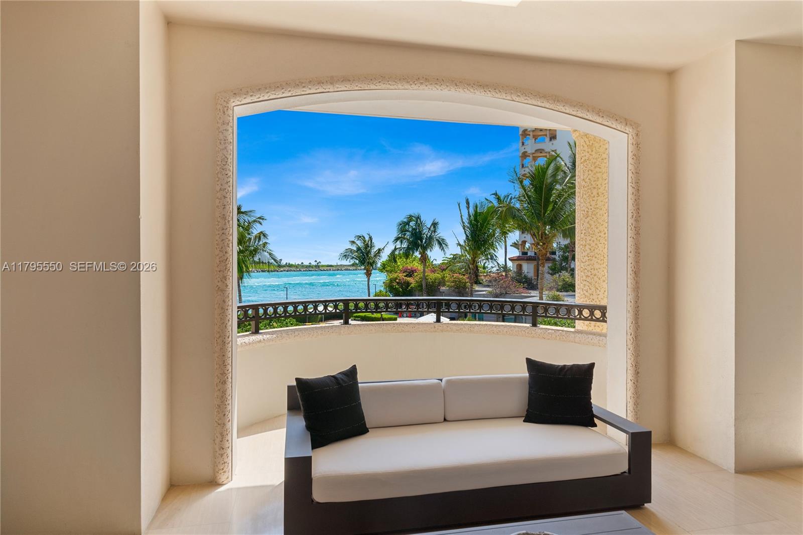 7025 Fisher Island Dr #7025, Miami Beach FL 33109
