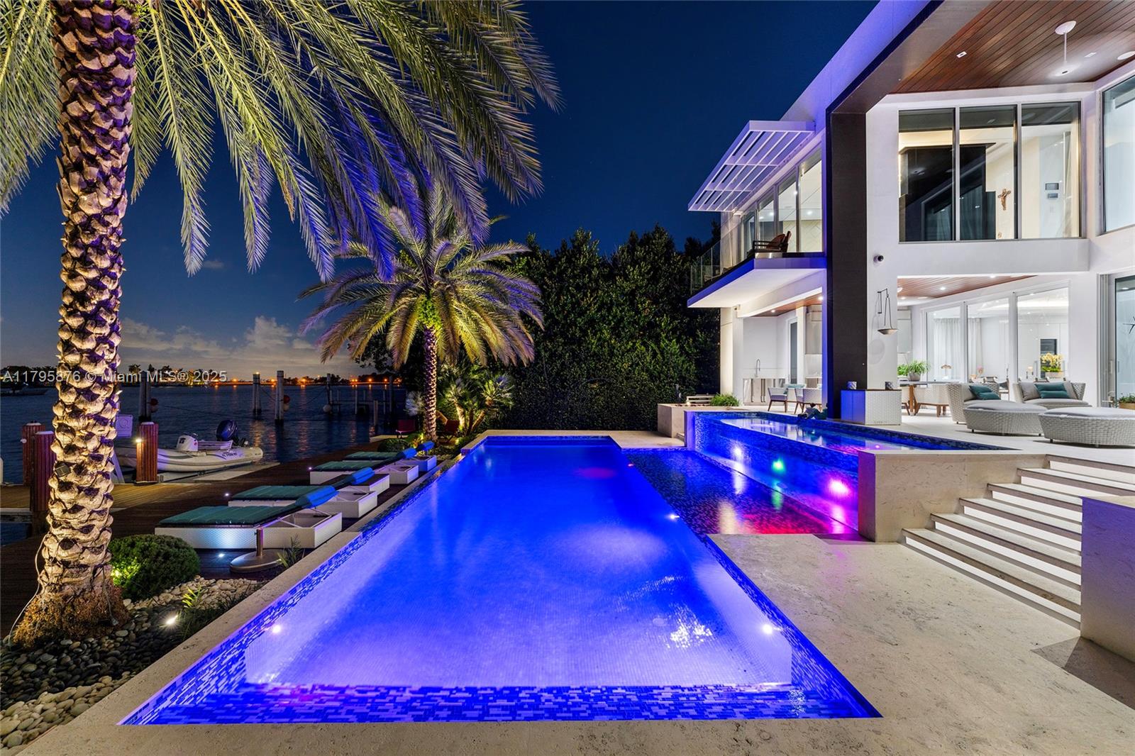 441 N Hibiscus Dr, Miami Beach FL 33139