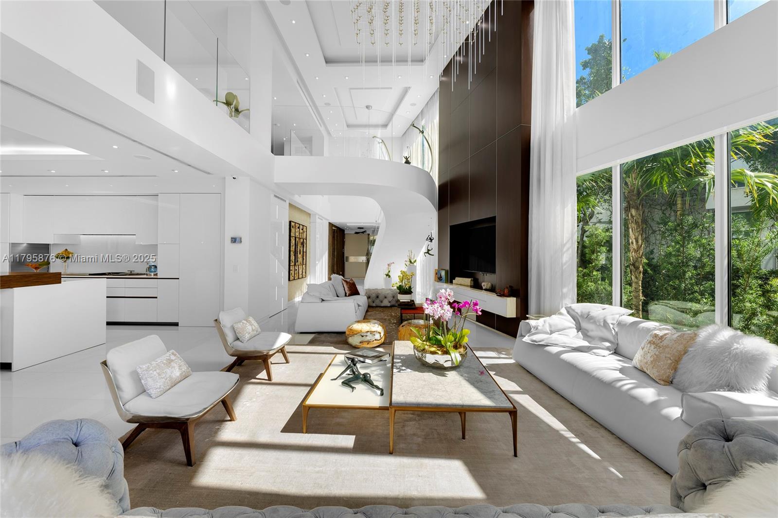441 N Hibiscus Dr, Miami Beach FL 33139