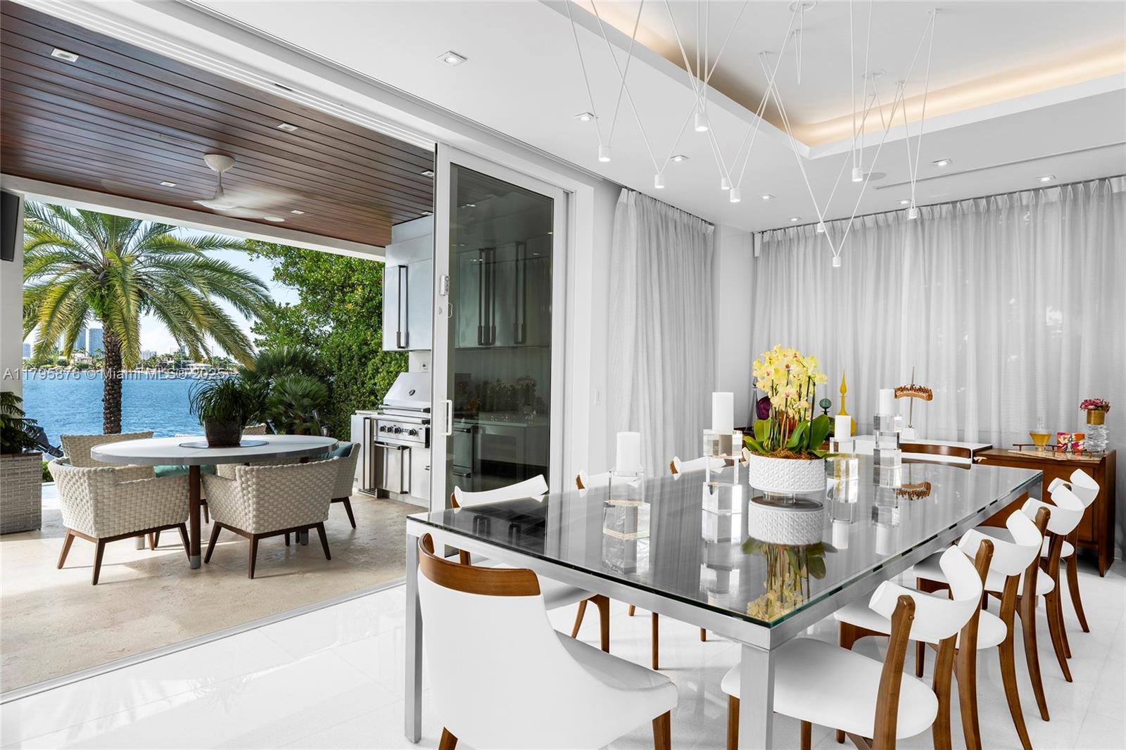 441 N Hibiscus Dr, Miami Beach FL 33139