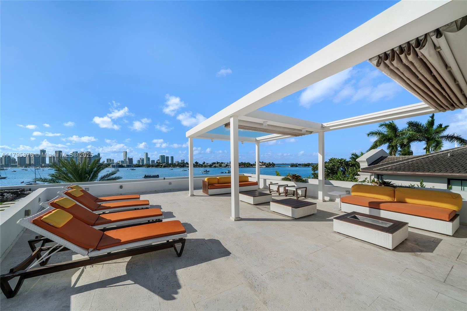 441 N Hibiscus Dr, Miami Beach FL 33139