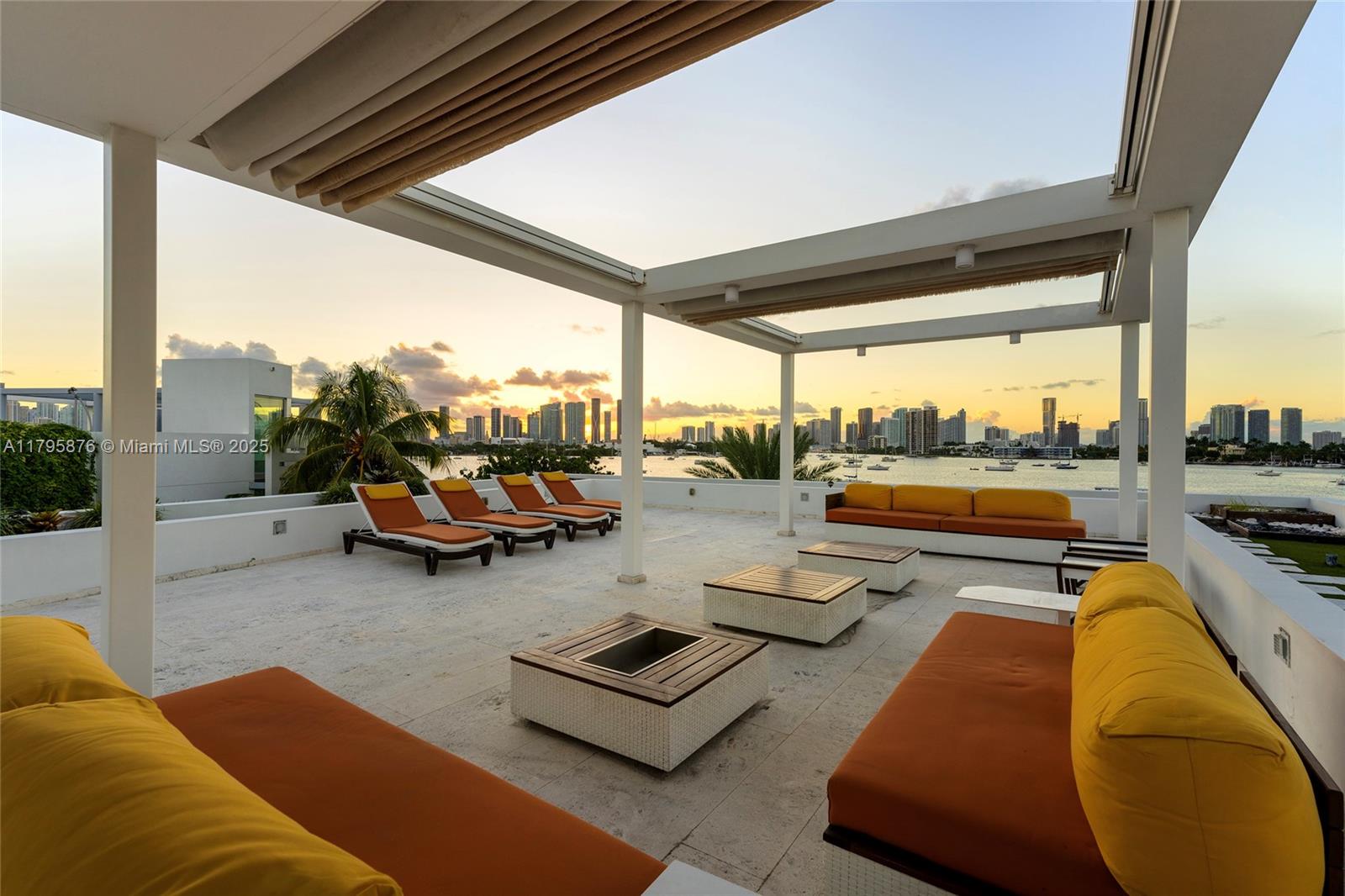 441 N Hibiscus Dr, Miami Beach FL 33139