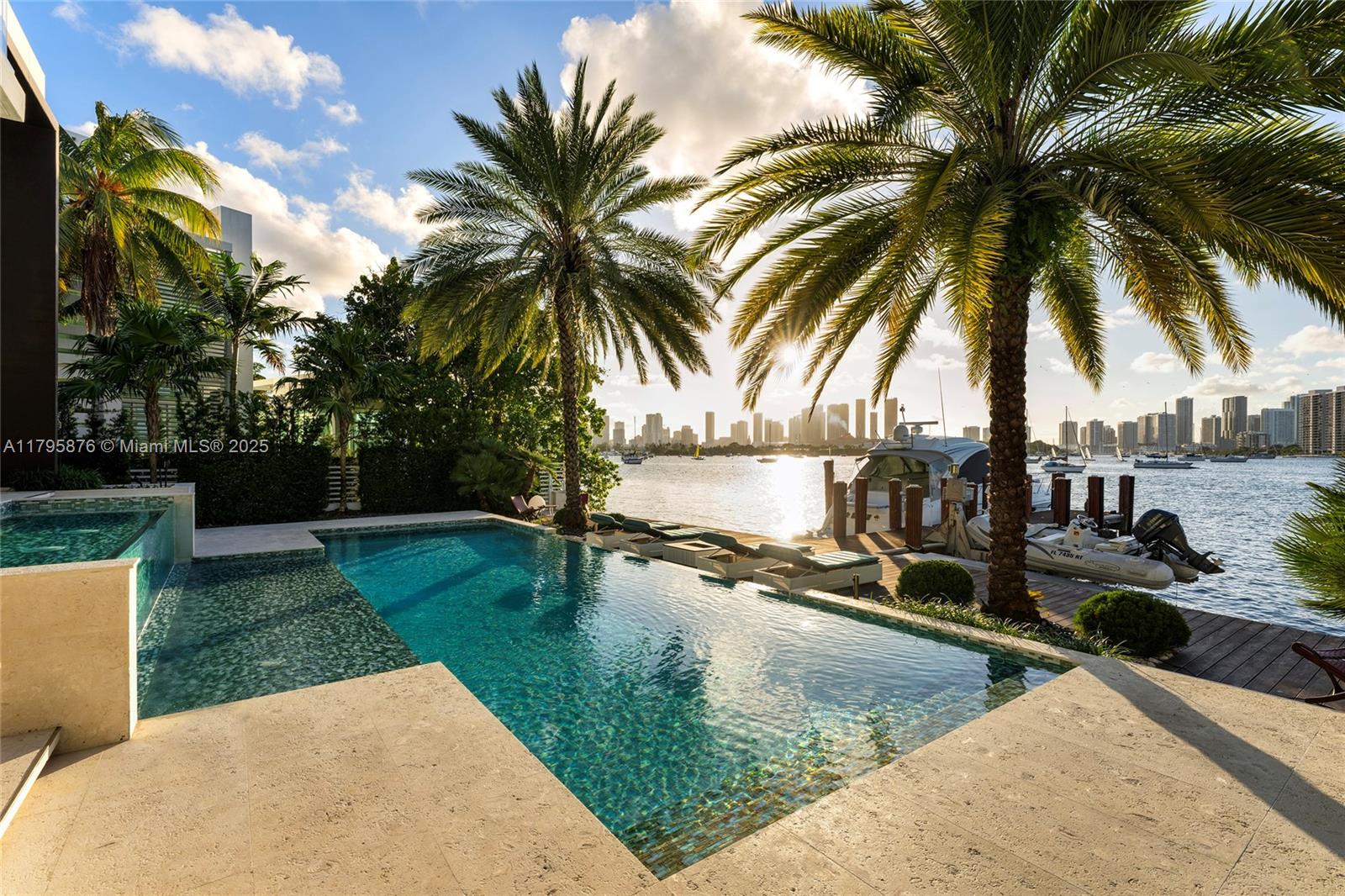 441 N Hibiscus Dr, Miami Beach FL 33139
