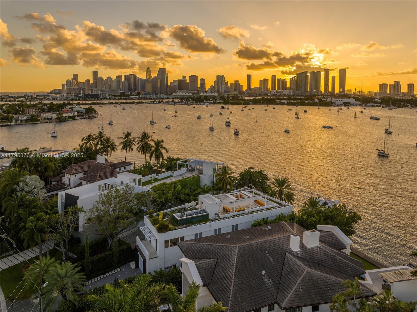 441 N Hibiscus Dr, Miami Beach FL 33139