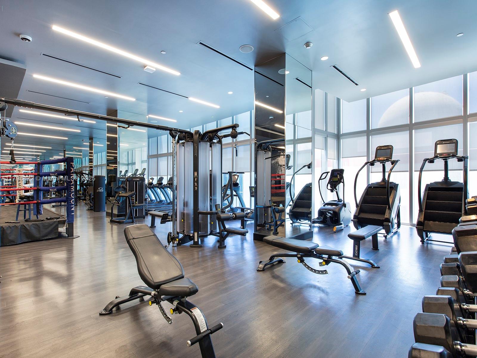 851 NE 1st Ave #PH5011, Miami FL 33132