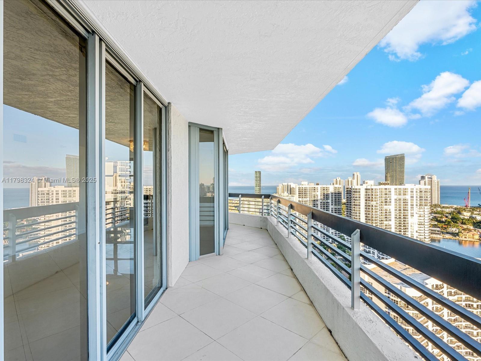 3530 Mystic Pointe Dr #3310 (LPH10), Aventura FL 33180