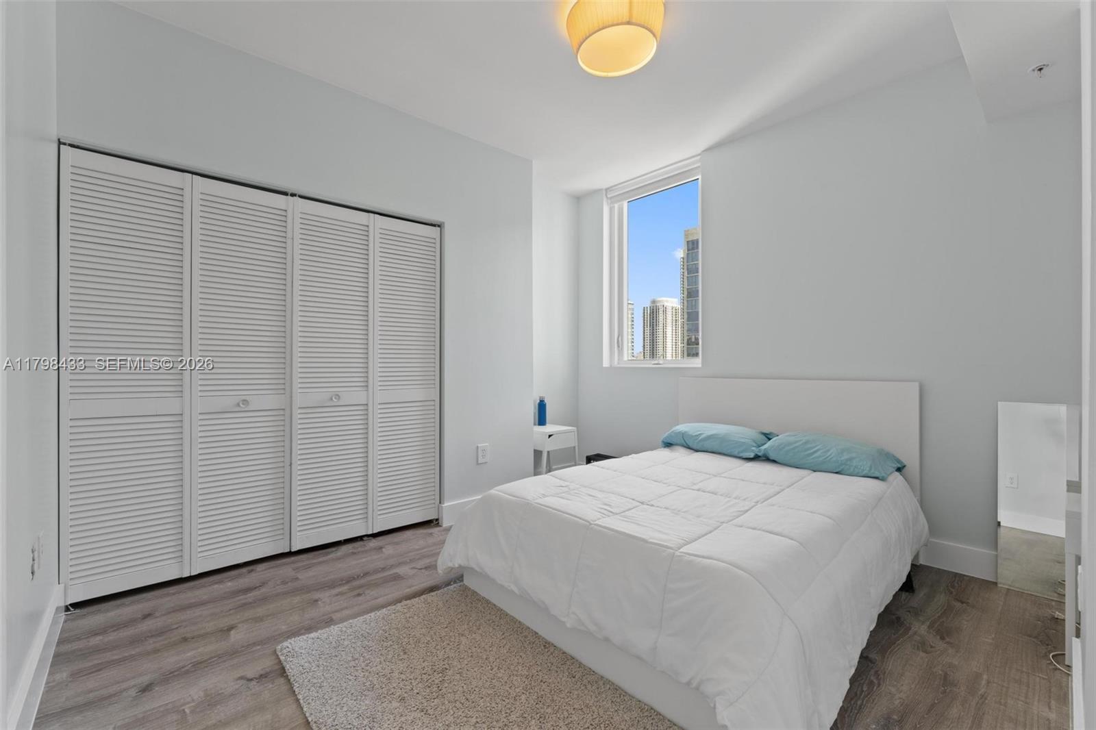 253 NE 2nd St #2201, Miami FL 33132