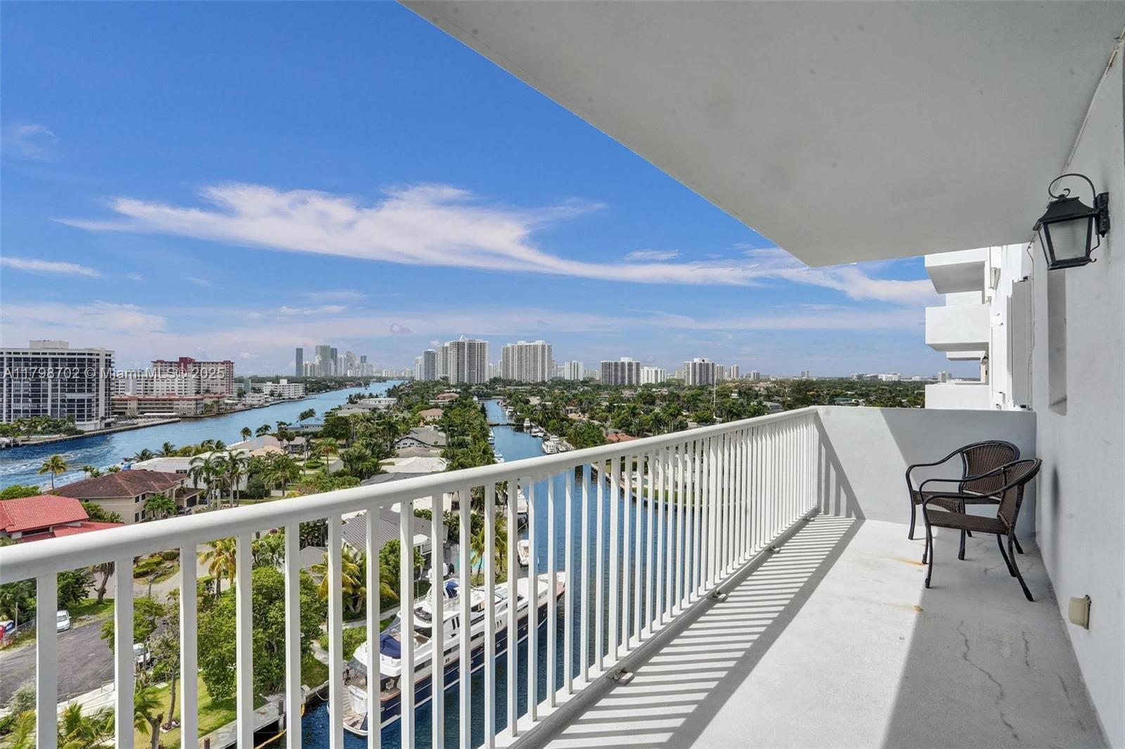 137 Golden Isles Dr #1105, Hallandale Beach FL 33009