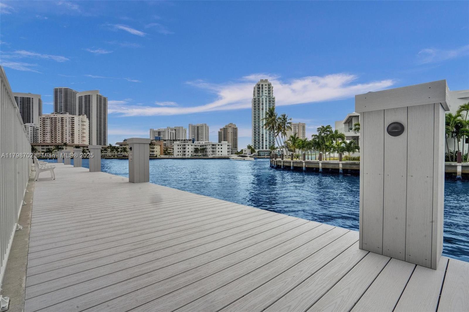 137 Golden Isles Dr #1105, Hallandale Beach FL 33009