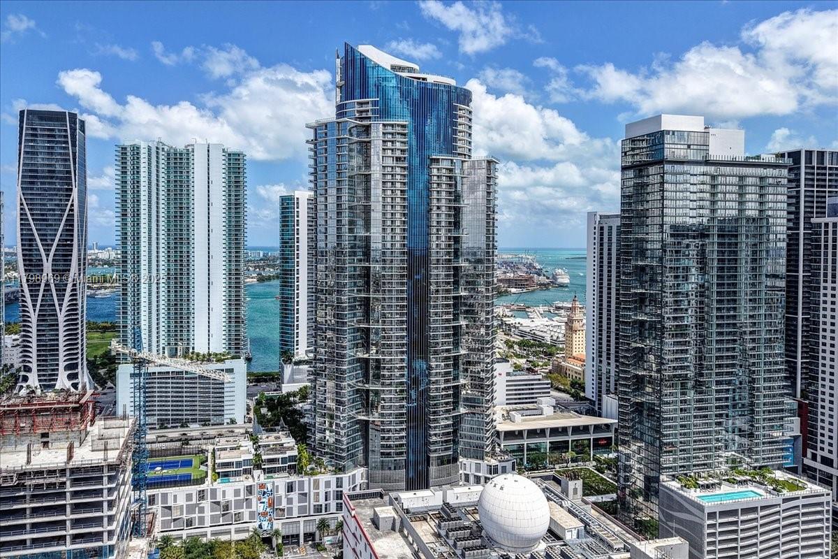 851 NE 1st Ave #4011, Miami FL 33132