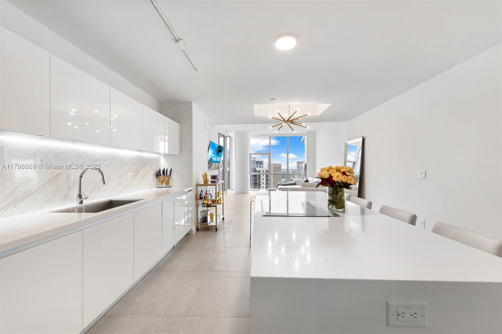 851 NE 1st Ave #4011, Miami FL 33132