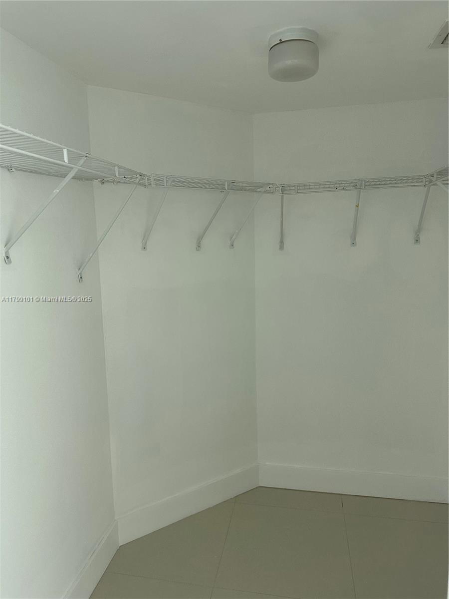 9201 Collins Ave #524, Surfside FL 33154