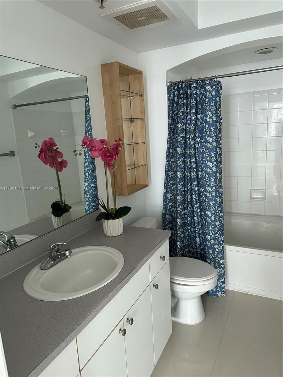 9201 Collins Ave #524, Surfside FL 33154