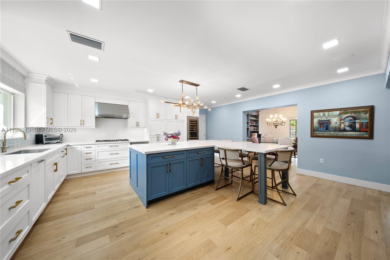 725 Vilabella Ave, Coral Gables FL 33146