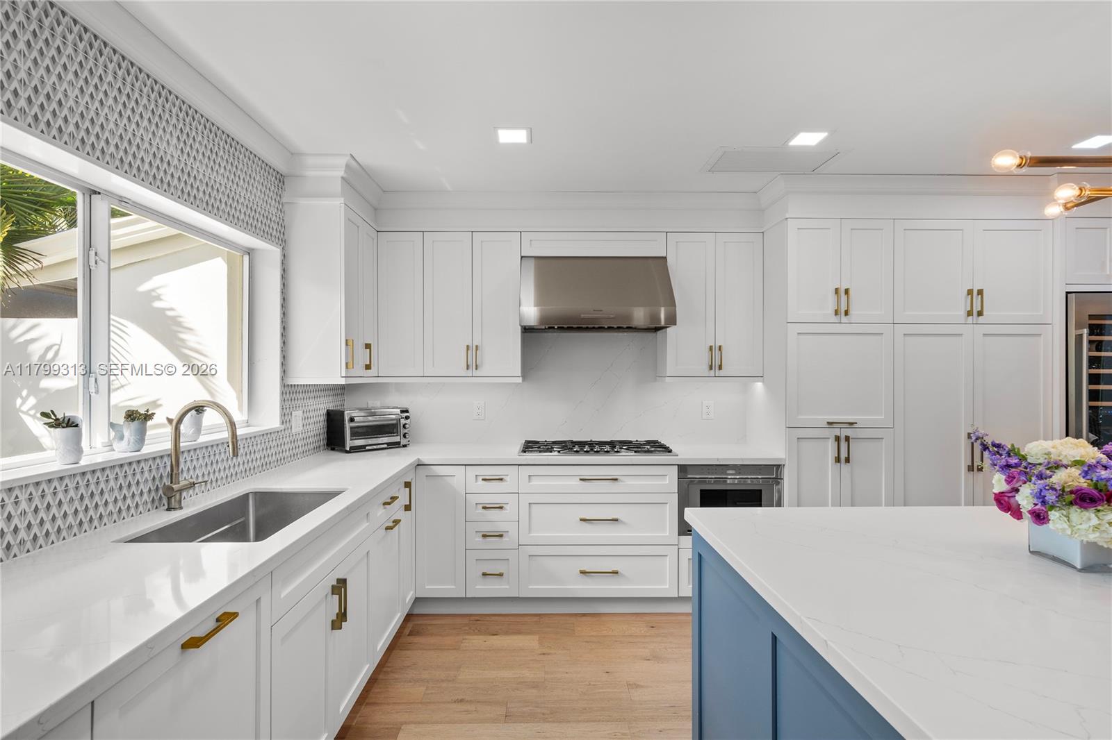 725 Vilabella Ave, Coral Gables FL 33146