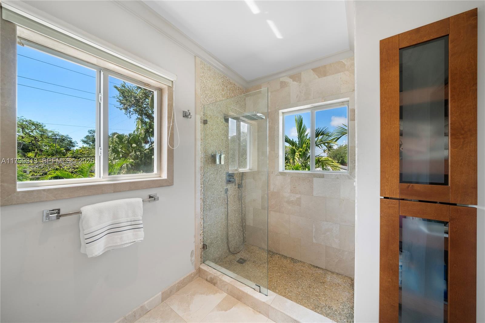 725 Vilabella Ave, Coral Gables FL 33146
