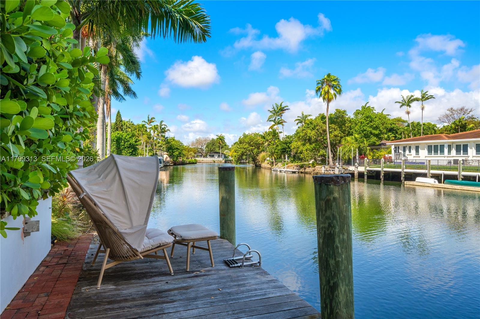 725 Vilabella Ave, Coral Gables FL 33146