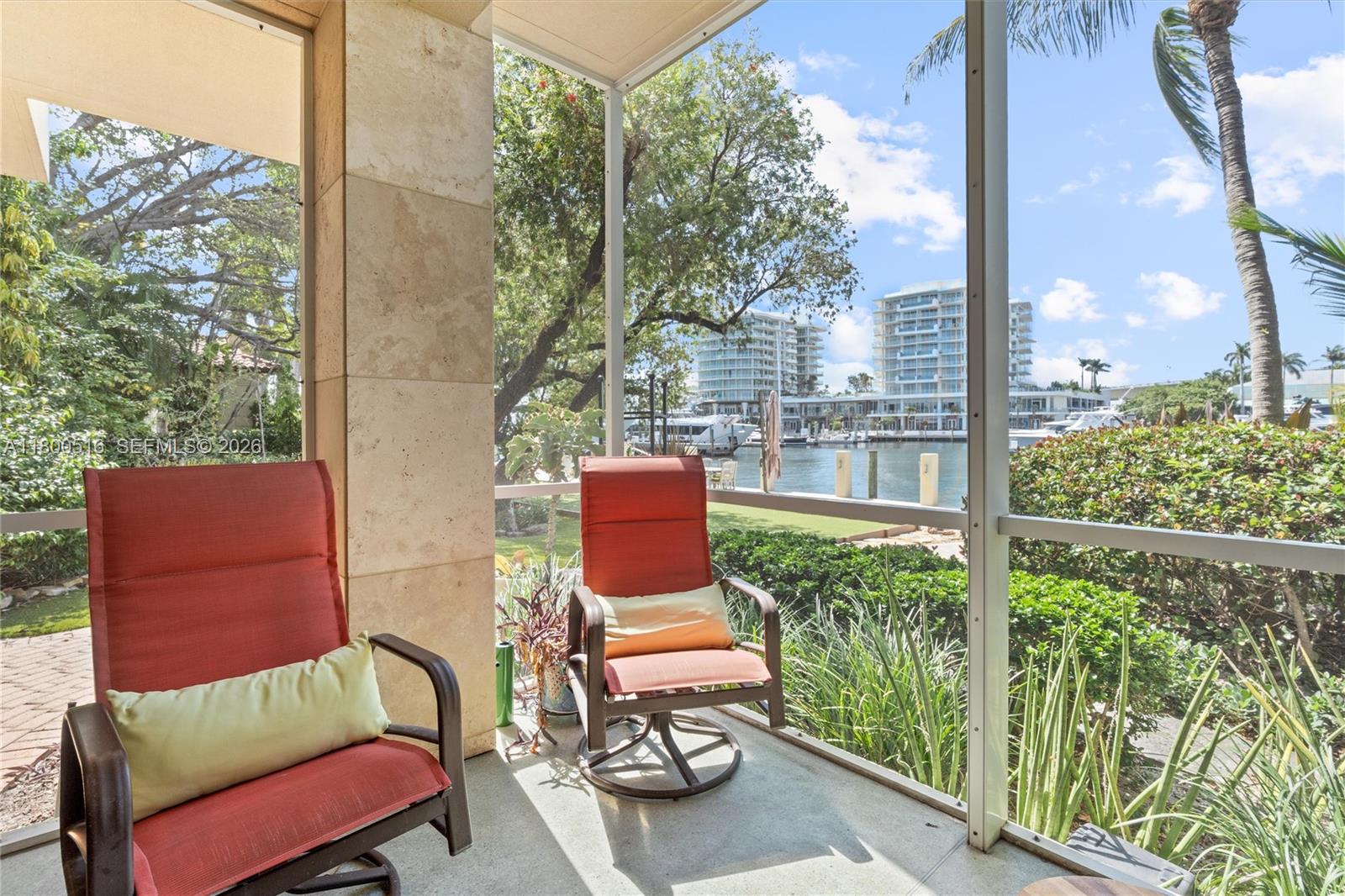 2500 Mercedes Dr, Fort Lauderdale FL 33316