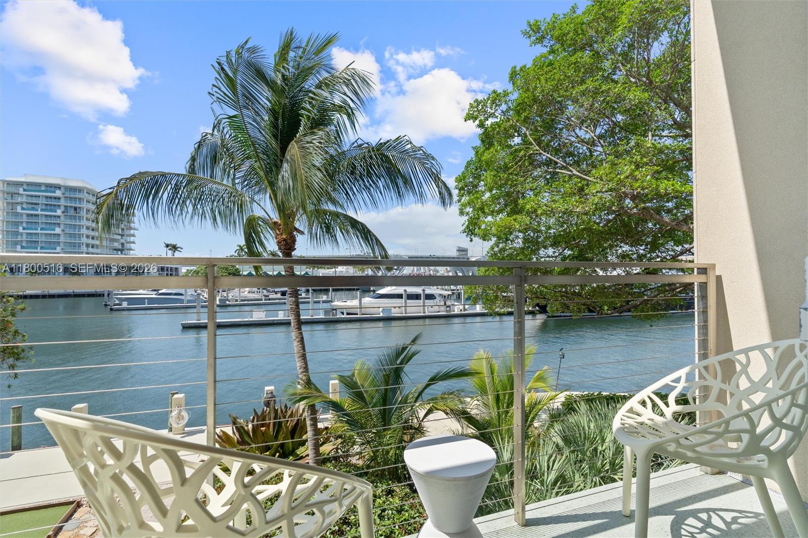 2500 Mercedes Dr, Fort Lauderdale FL 33316