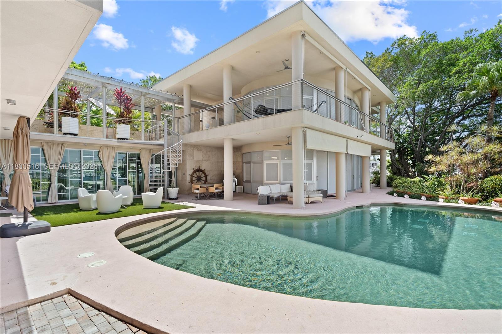 2500 Mercedes Dr, Fort Lauderdale FL 33316