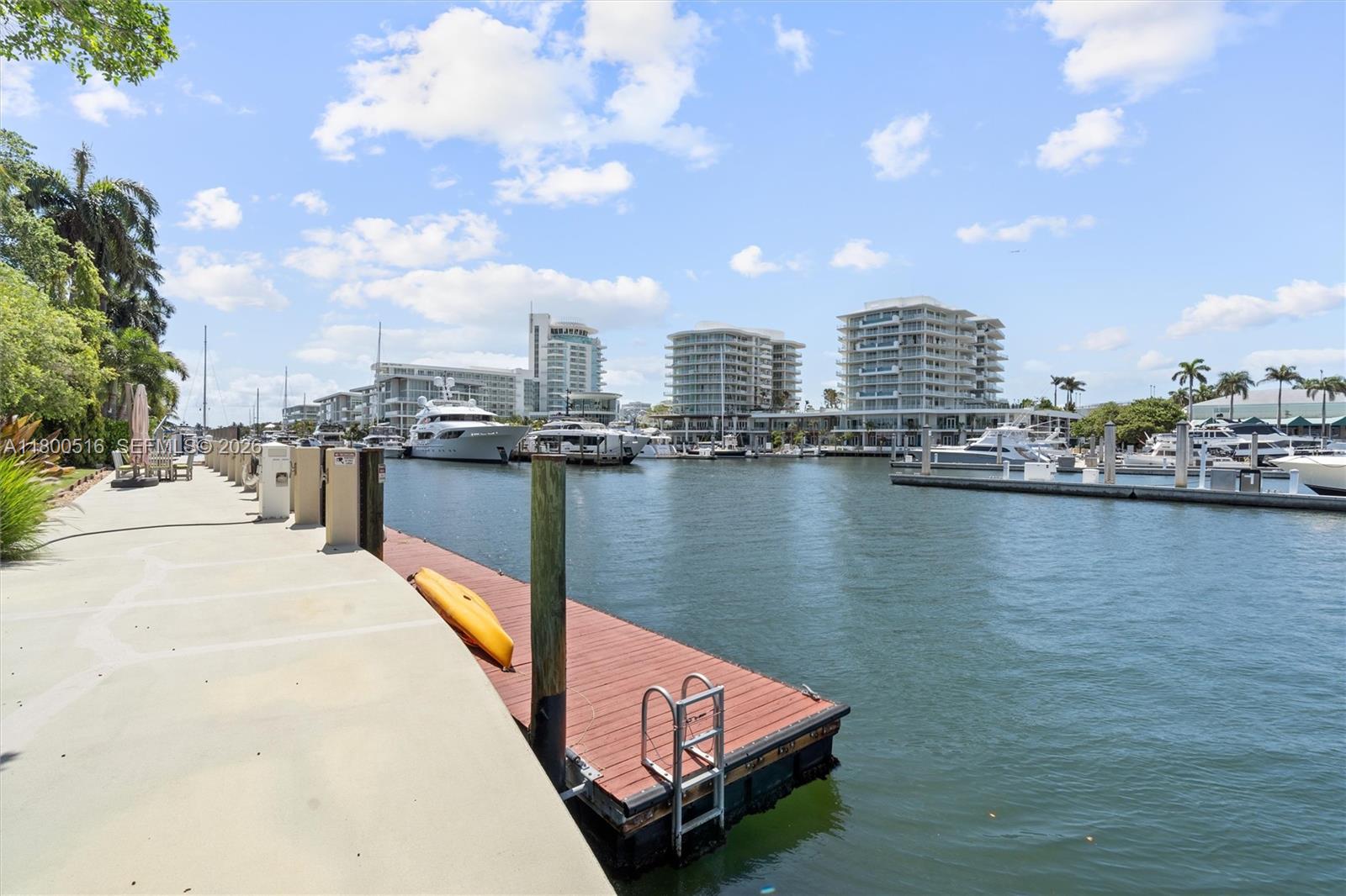 2500 Mercedes Dr, Fort Lauderdale FL 33316