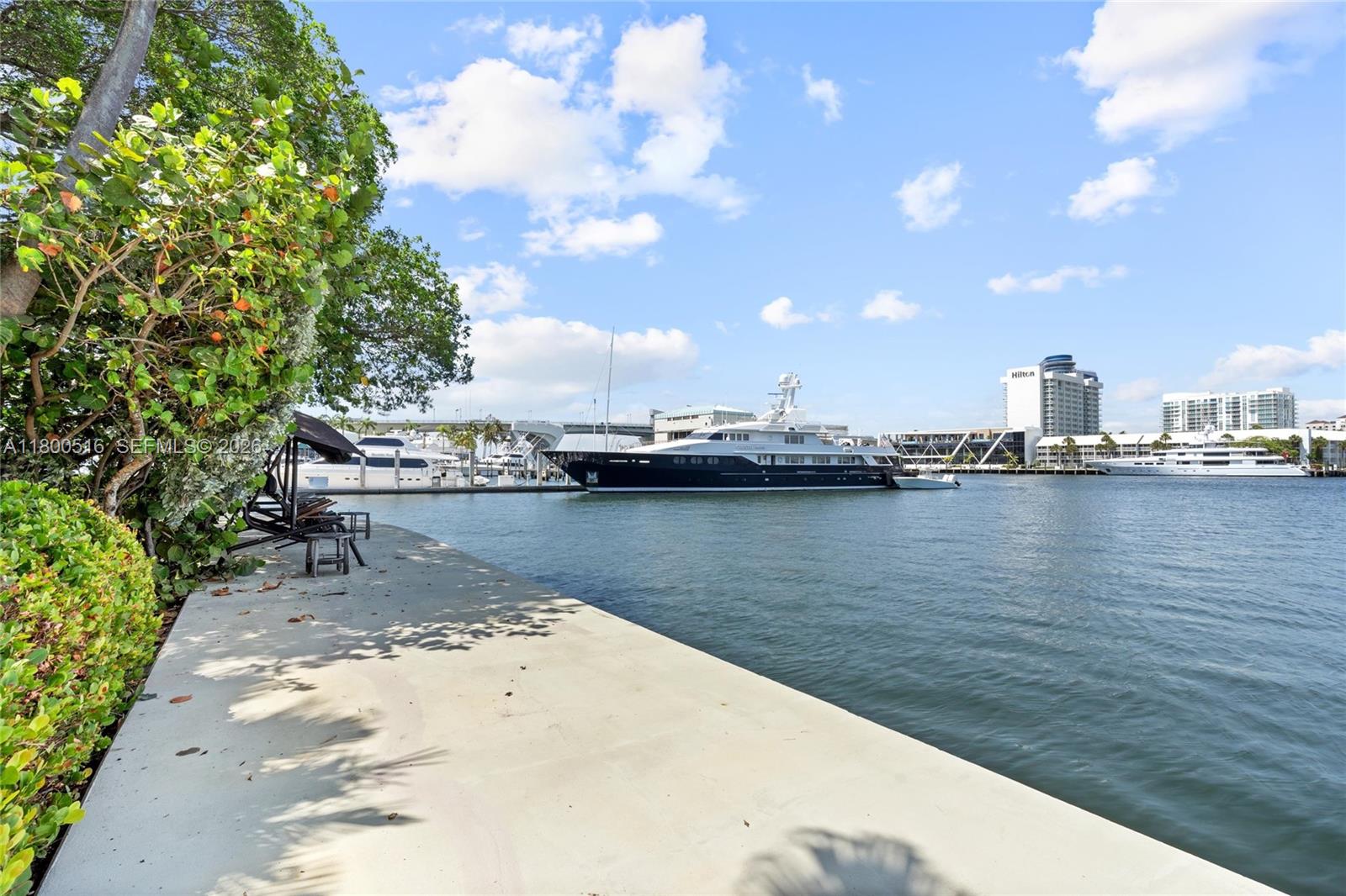 2500 Mercedes Dr, Fort Lauderdale FL 33316