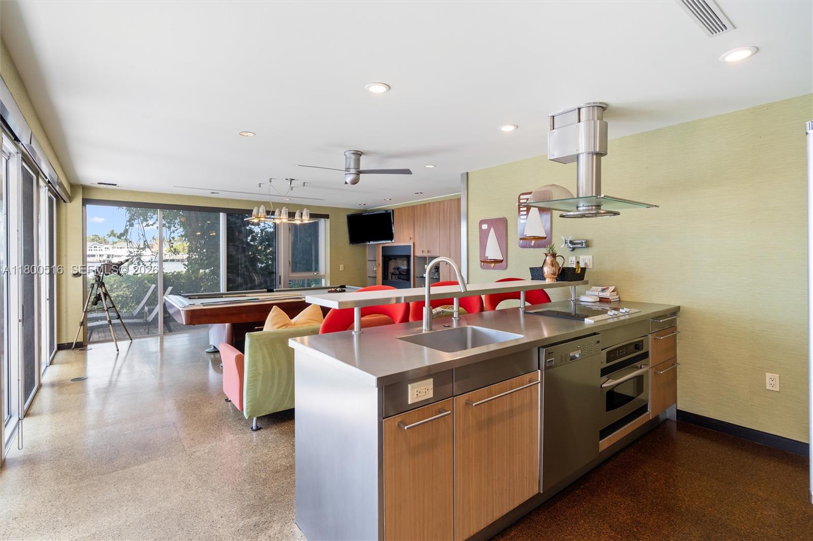 2500 Mercedes Dr, Fort Lauderdale FL 33316