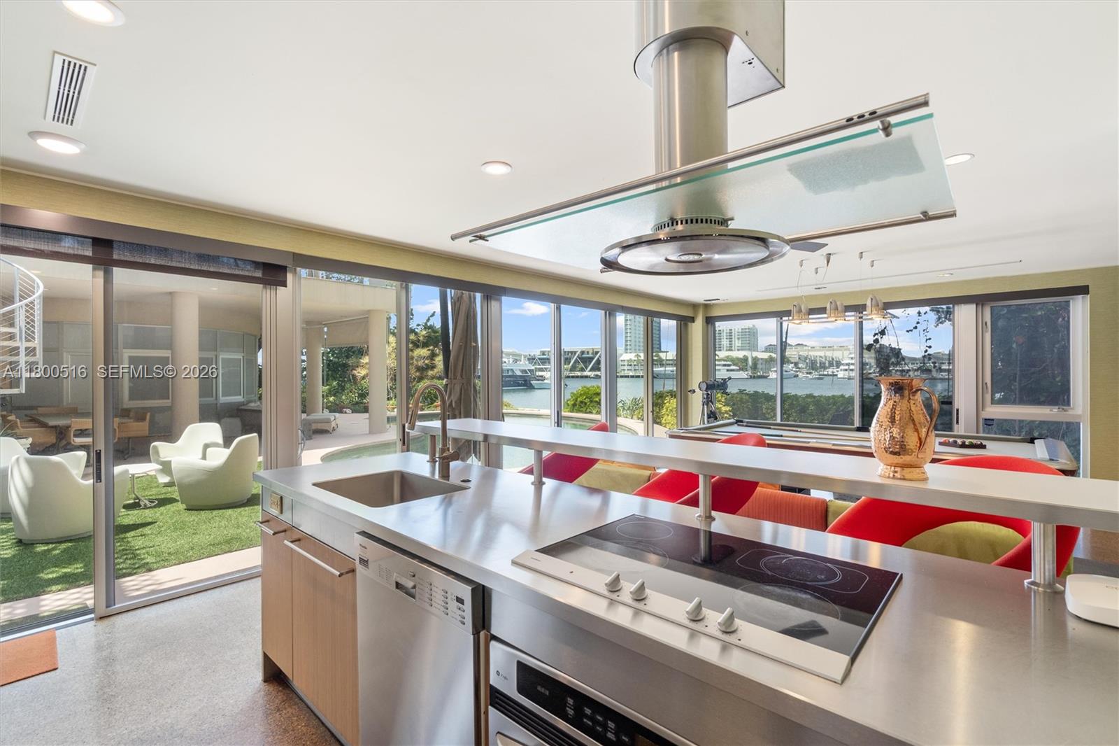 2500 Mercedes Dr, Fort Lauderdale FL 33316