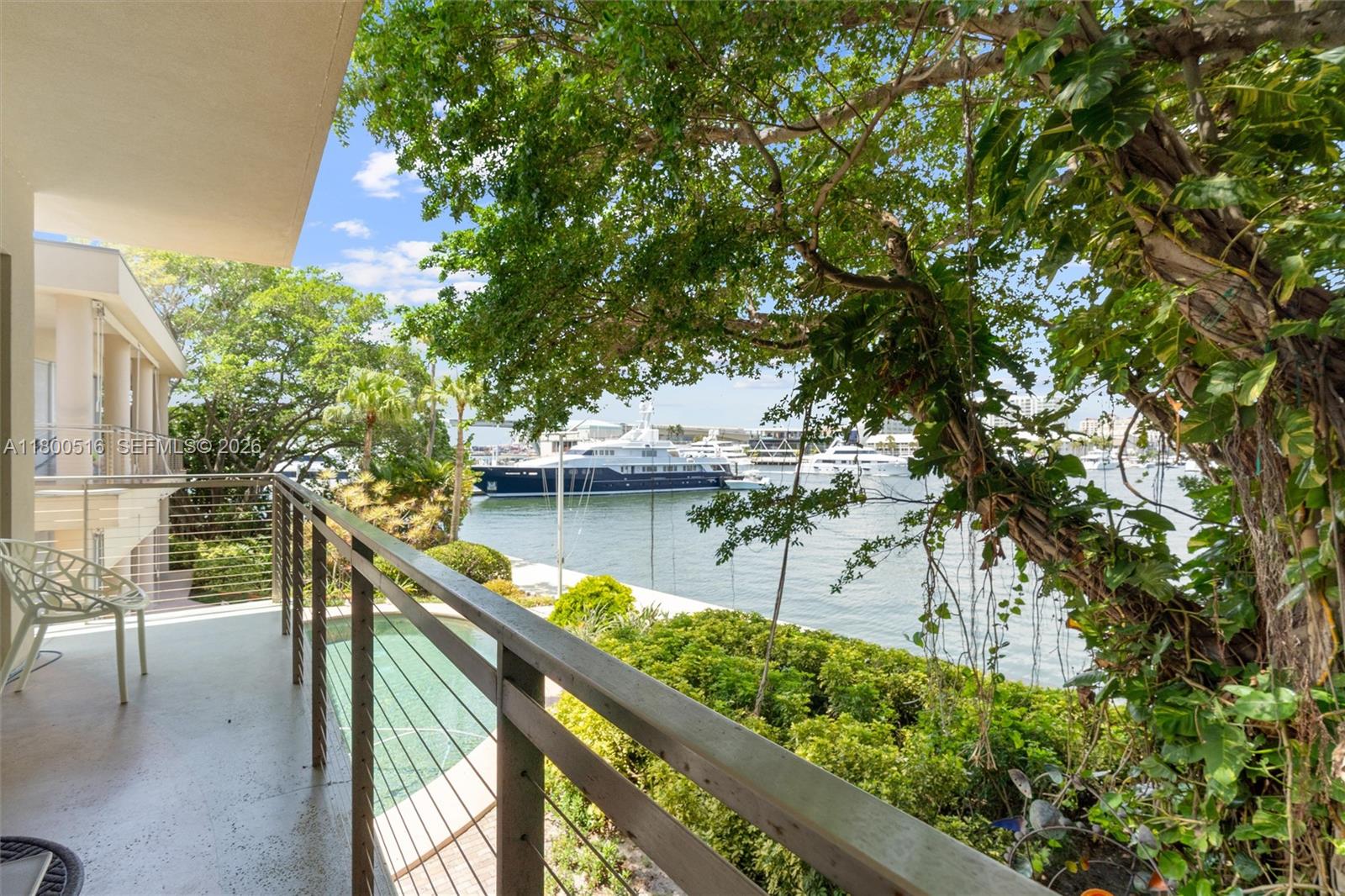 2500 Mercedes Dr, Fort Lauderdale FL 33316