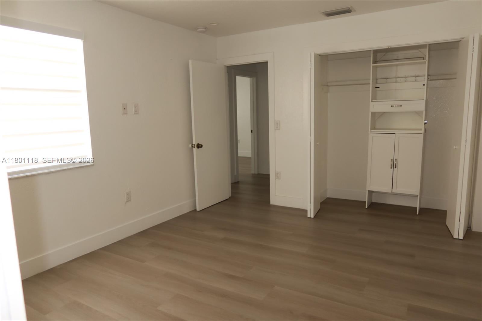 8098 NW 99th Ter, Hialeah Gardens FL 33016
