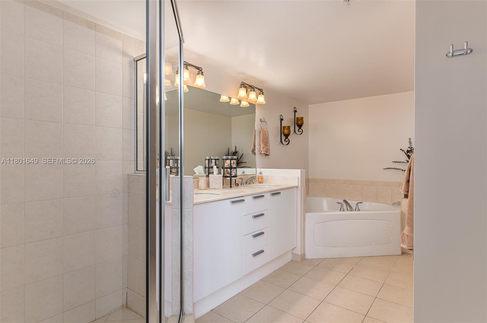 16699 Collins Ave #3401, Sunny Isles Beach FL 33160