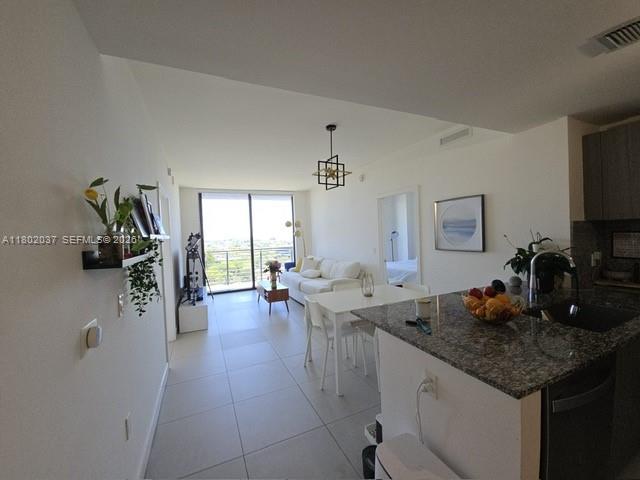 5350 NW 84th Ave #1207, Doral FL 33166