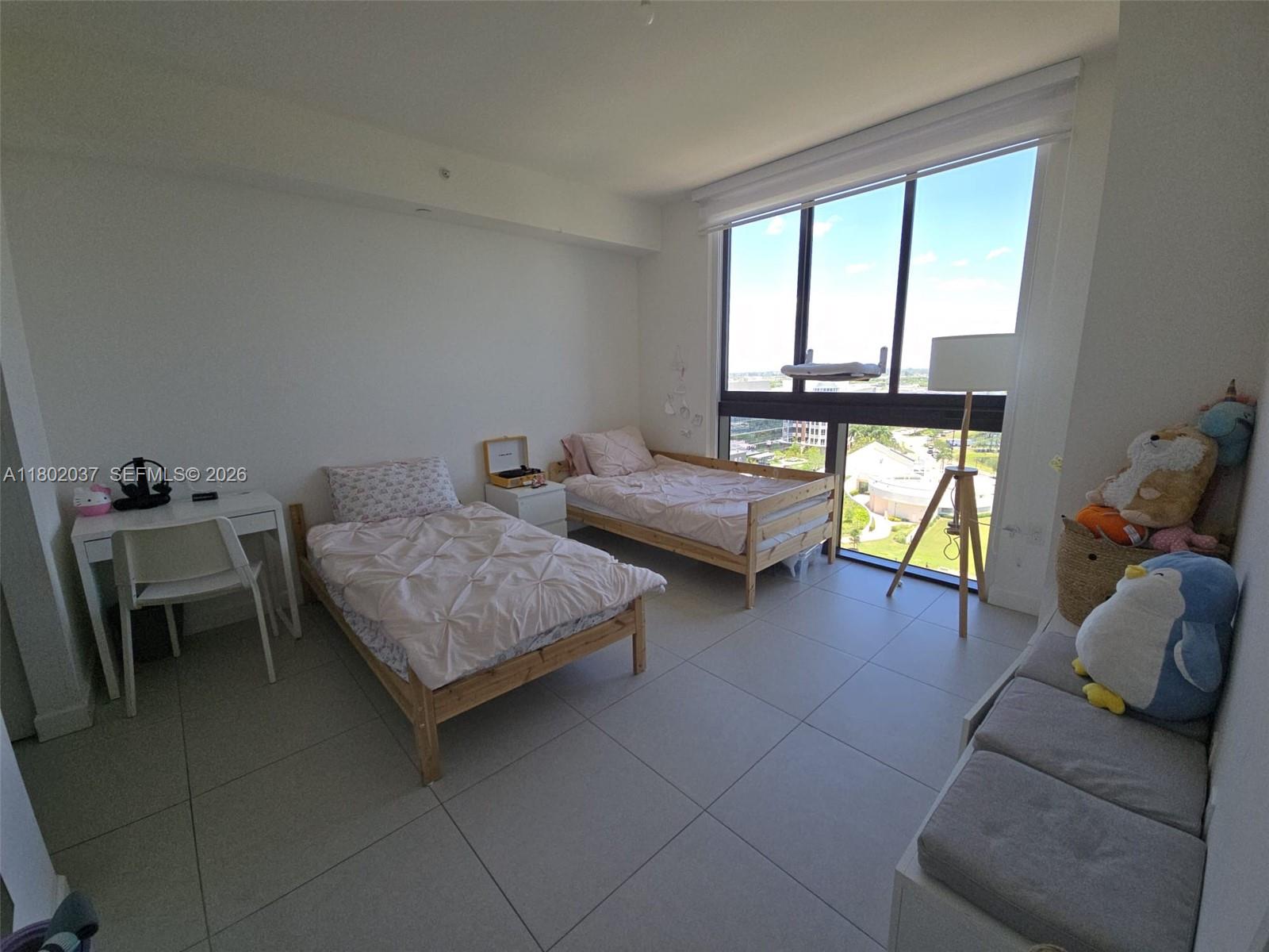 5350 NW 84th Ave #1207, Doral FL 33166