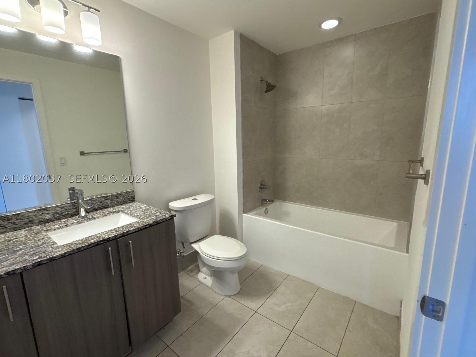 5350 NW 84th Ave #1207, Doral FL 33166