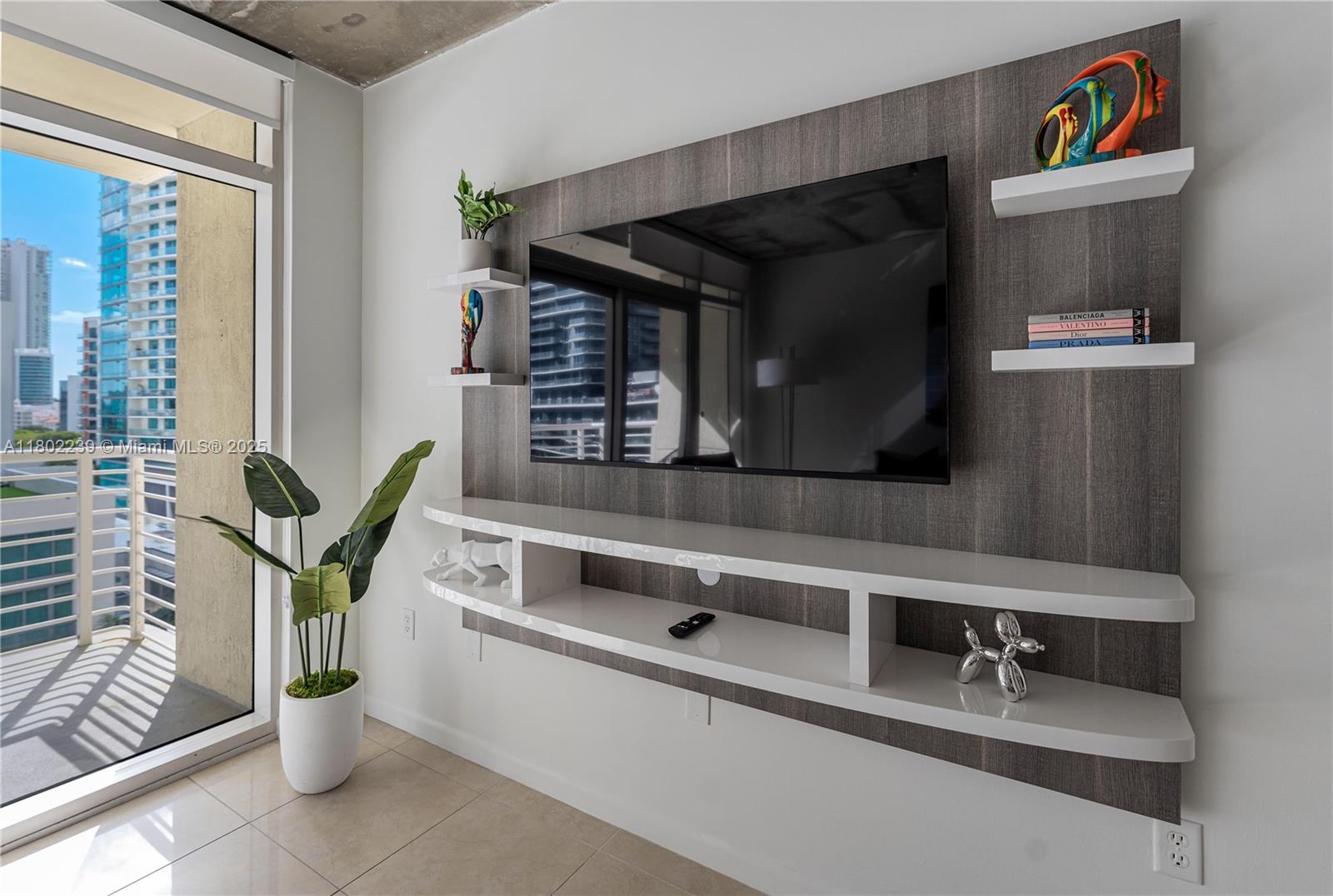 3250 NE 1st Ave #702, Miami FL 33137
