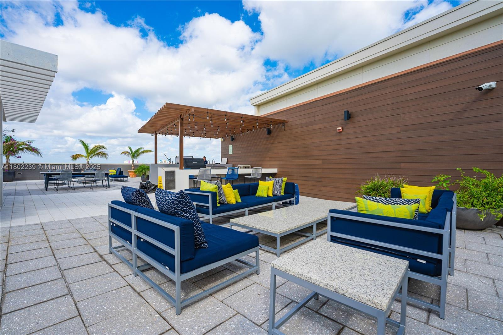 3250 NE 1st Ave #702, Miami FL 33137