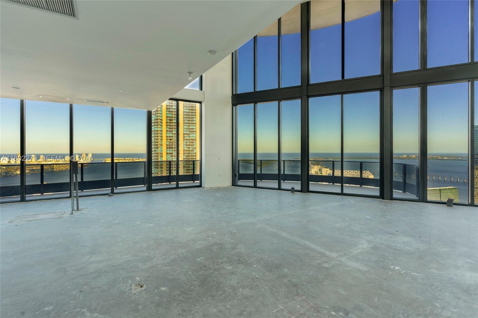 1000 Brickell Plz #UPH6201, Miami FL 33131