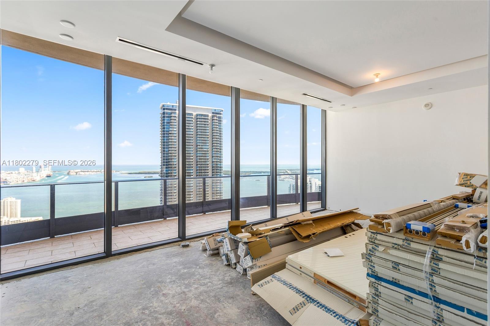 1000 Brickell Plz #UPH6201, Miami FL 33131