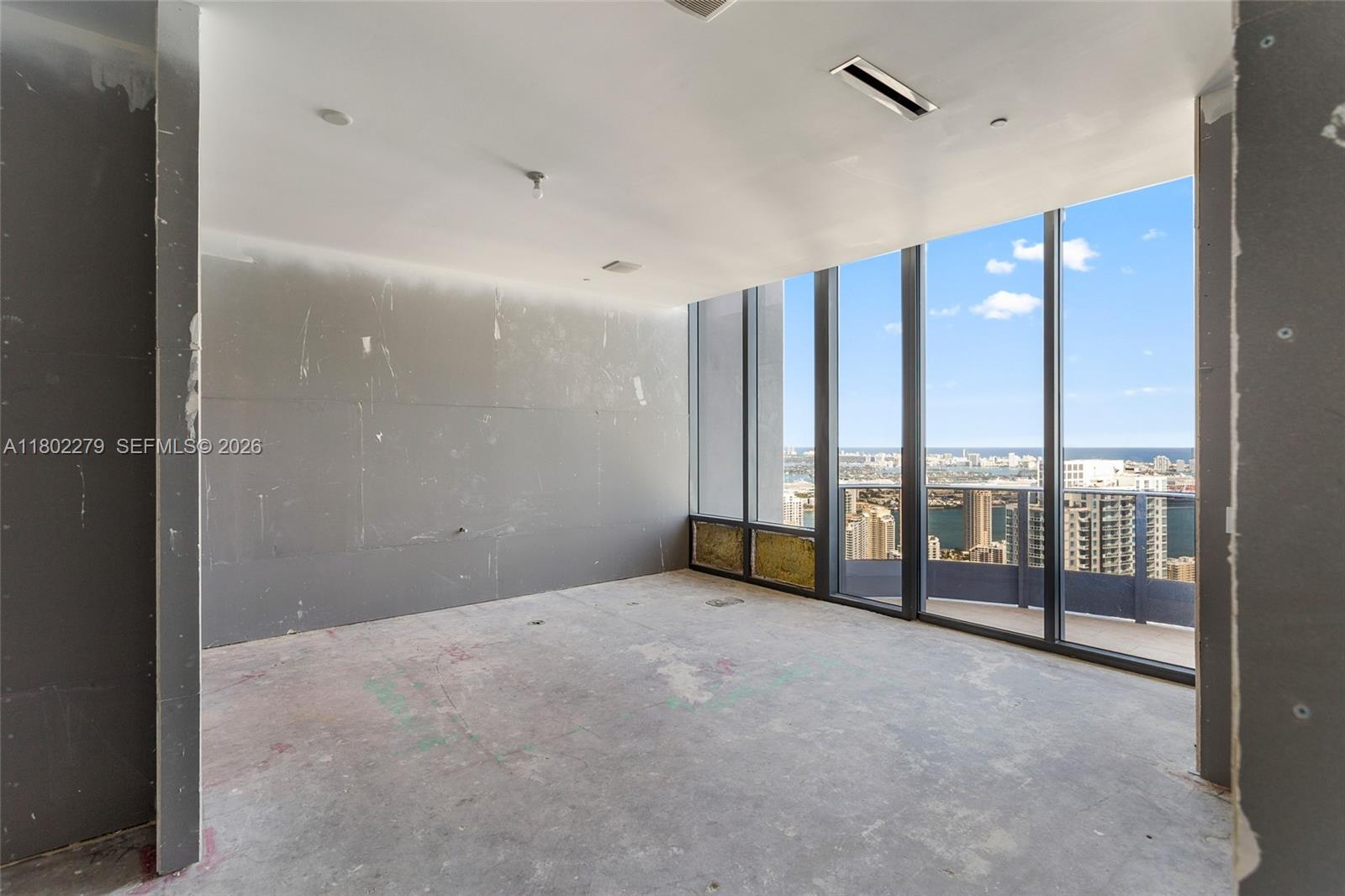 1000 Brickell Plz #UPH6201, Miami FL 33131