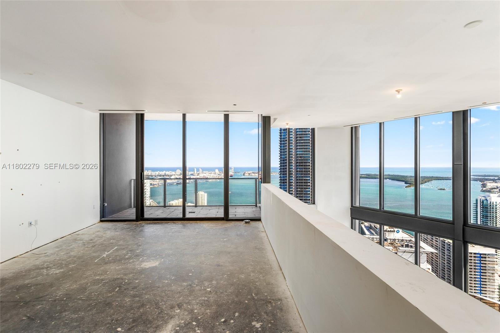 1000 Brickell Plz #UPH6201, Miami FL 33131