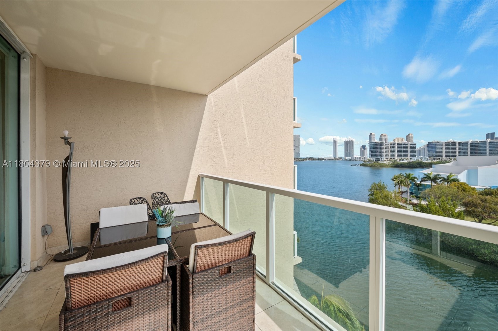 3330 NE 190th St #717, Aventura FL 33180