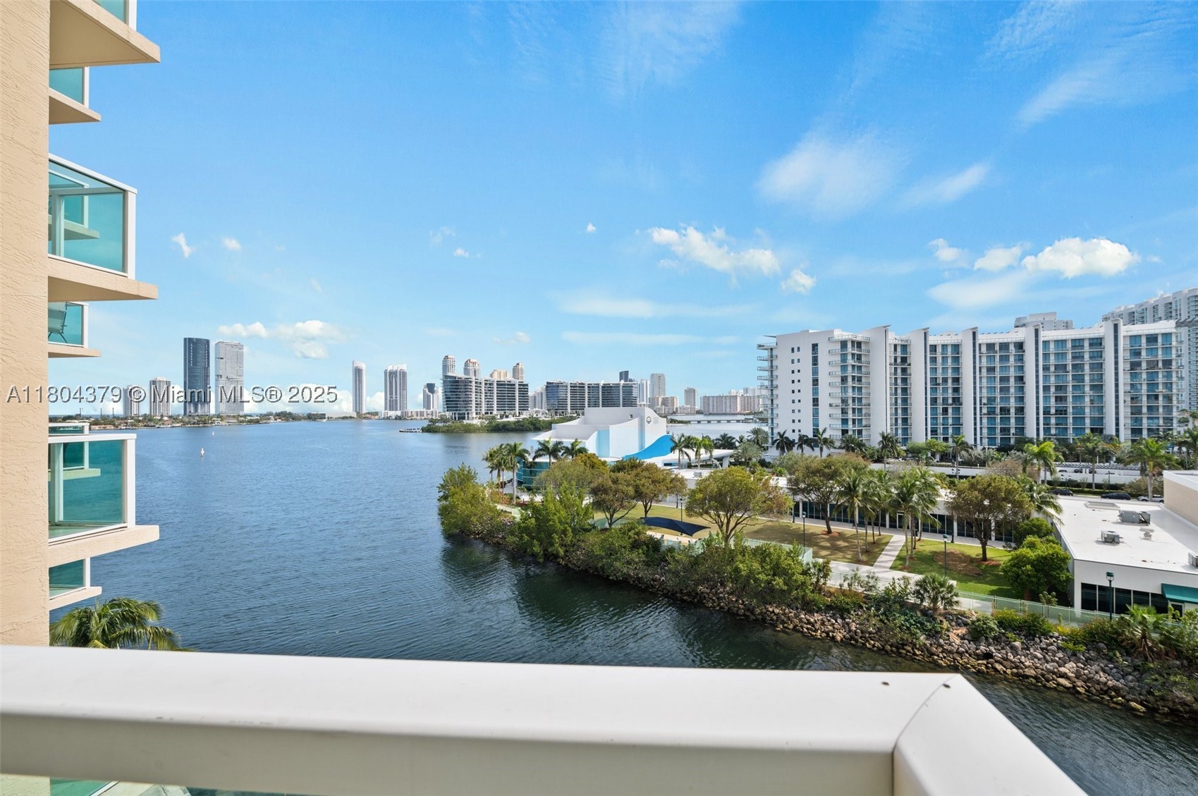 3330 NE 190th St #717, Aventura FL 33180