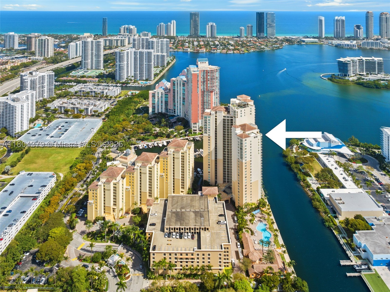 3330 NE 190th St #717, Aventura FL 33180