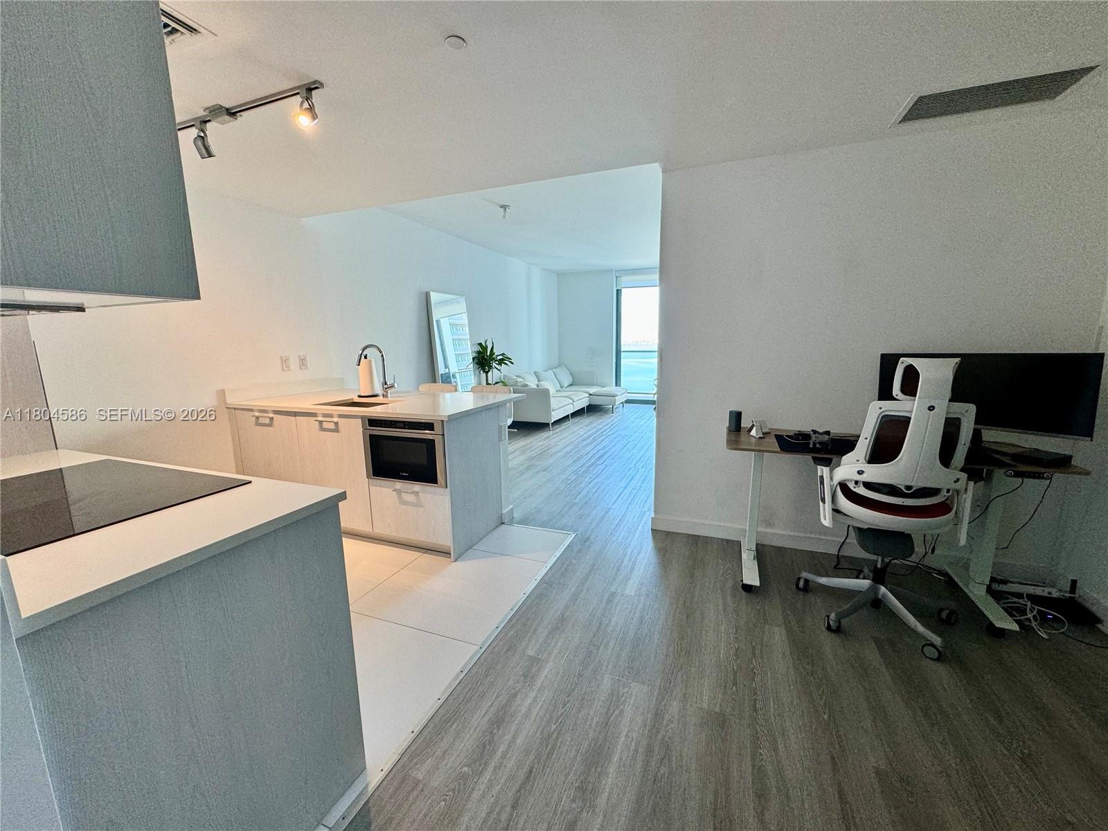 501 NE 31st St #2903, Miami FL 33137